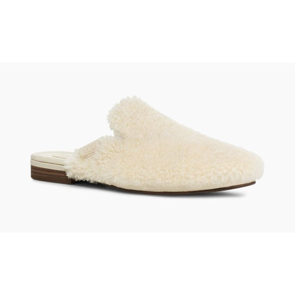 NWOT UGG Janaya Cozy Mule